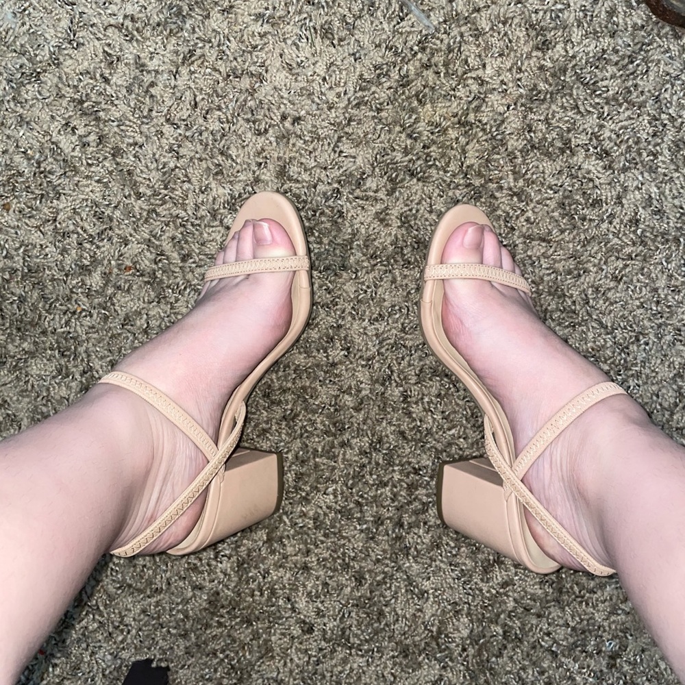 Open toe strappy slingback block heel sandal